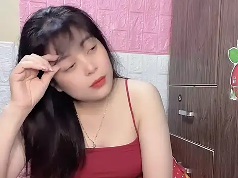 Butterfly kee online show from December 2025 02:59:02 PM