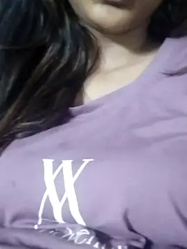Snapshot of Aaliya_BigBoobs_1 chatting on July 2026 03:04:01 PM Aaliya BigBoobs 1 online show from July 2026 03:04:01 PM