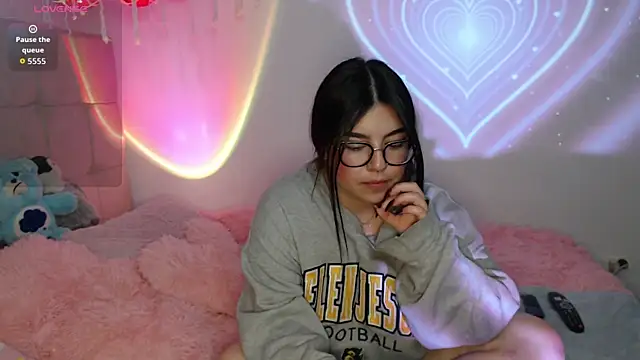 Ayleen Honey online show from October 2025 09:35:02 PM