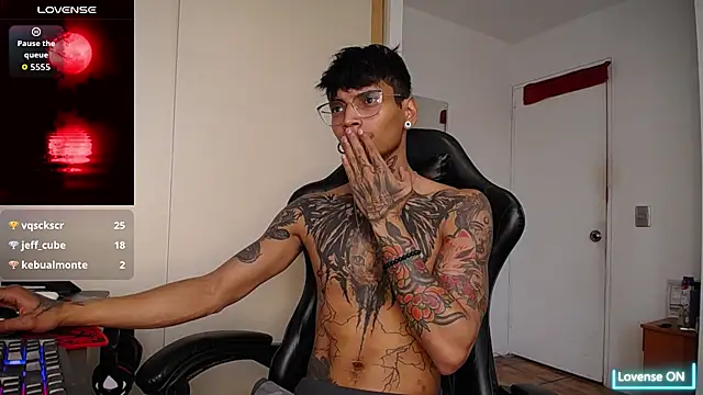 nathan aress6666 online show from December 2025 11:10:01 PM