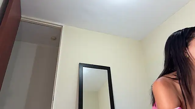 Snapshot of Dulce765b chatting on October 2025 10:59:01 AM Dulce765b online show from October 2025 10:59:01 AM