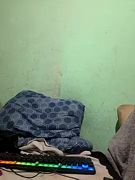 pretonovinho57 online show from November 2025 09:03:02 PM