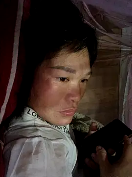 Snapshot of chipu06 chatting on November 2025 03:01:02 PM chipu06 online show from November 2025 03:01:02 PM