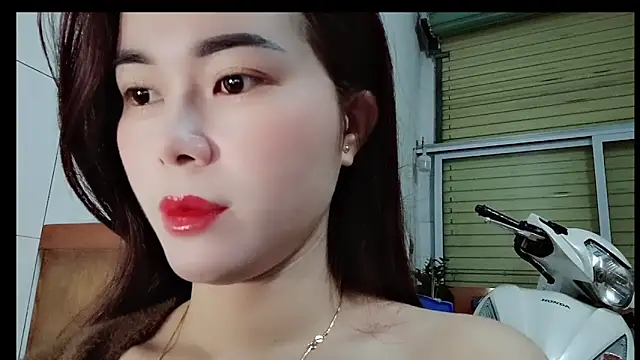 Family-Lovee online show from February 2026 07:40:01 PM