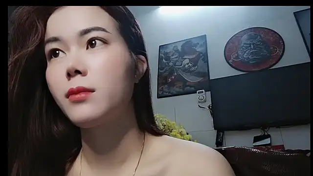 Family-Lovee online show from February 2026 07:45:01 PM