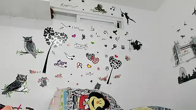 YAILIN 04 online show from December 2025 01:57:02 AM