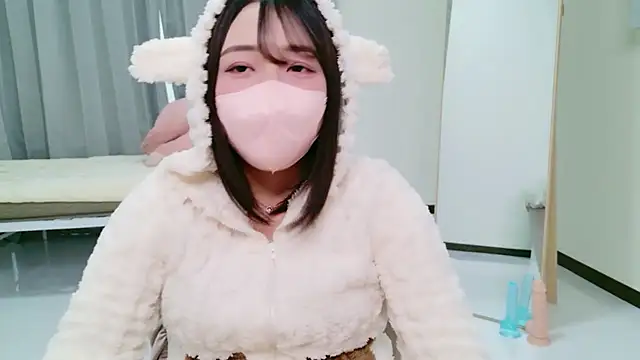 Snapshot of yui_chan00 chatting on April 2026 06:57:01 AM yui chan00 online show from April 2026 06:57:01 AM