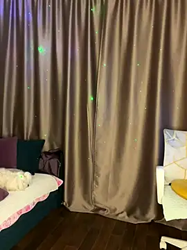 Drink me all up online show from November 2025 09:48:02 PM