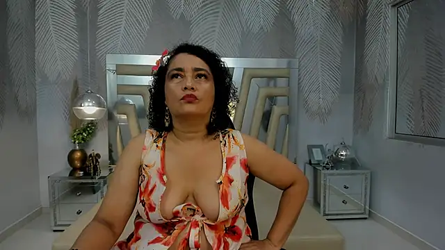 Bianca Millf online show from April 2026 04:17:02 AM