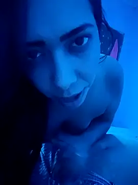 Snapshot of YANKERAPUNZEL chatting on November 2025 07:10:02 AM YANKERAPUNZEL online show from November 2025 07:10:02 AM