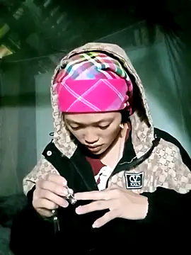 Snapshot of Menu_x chatting on November 2025 03:29:01 AM Menu x online show from November 2025 03:29:01 AM