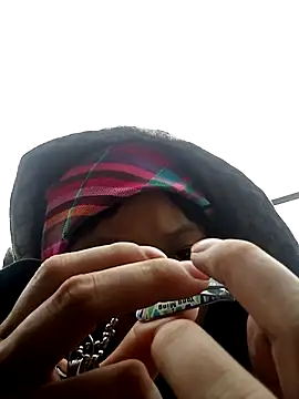 Snapshot of Menu_x chatting on November 2025 07:06:02 AM Menu x online show from November 2025 07:06:02 AM