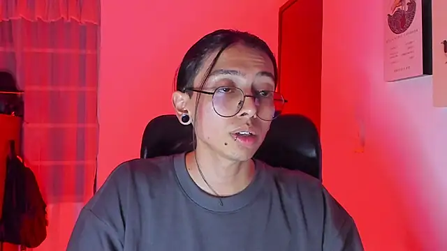  Astrea  online show from April 2026 12:46:02 AM