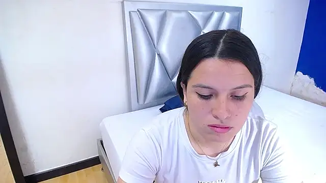 sexycum dumpster online show from November 2025 02:05:01 PM