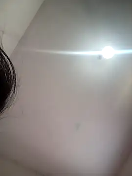 Snapshot of eujamiii chatting on October 2025 12:39:02 PM eujamiii online show from October 2025 12:39:02 PM