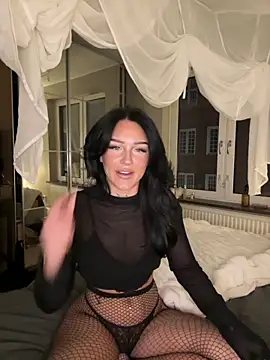 Gabbyys online show from April 2026 07:15:01 PM