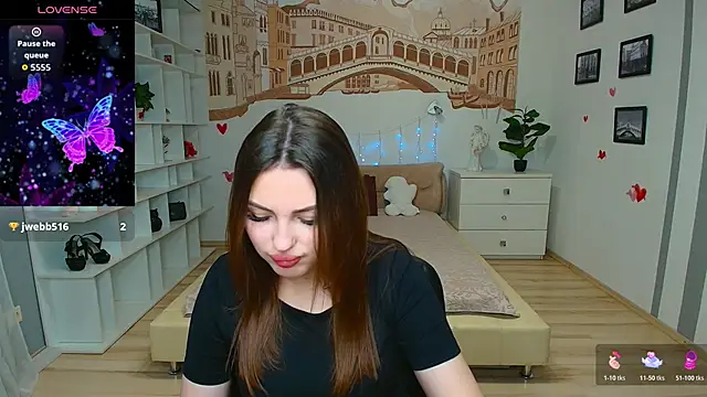 KittyShenson online show from April 2026 11:48:02 AM