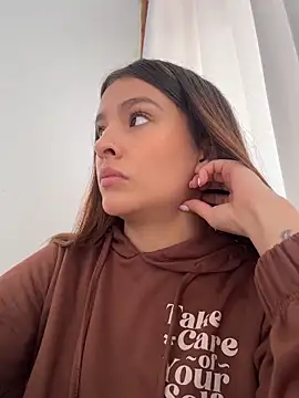 Snapshot of Talia_Bonet chatting on May 2026 12:57:02 PM Talia Bonet online show from May 2026 12:57:02 PM