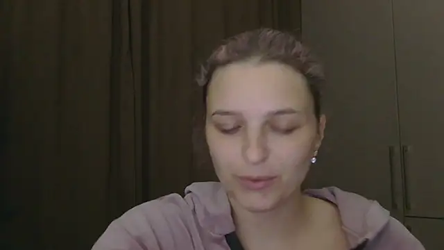 ElisSky301 online show from December 2025 08:47:02 PM