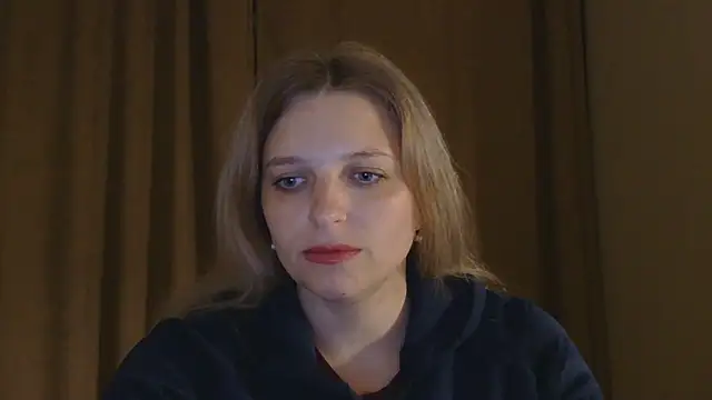 Snapshot of ElisSky301 chatting on May 2026 07:30:01 PM ElisSky301 online show from May 2026 07:30:01 PM