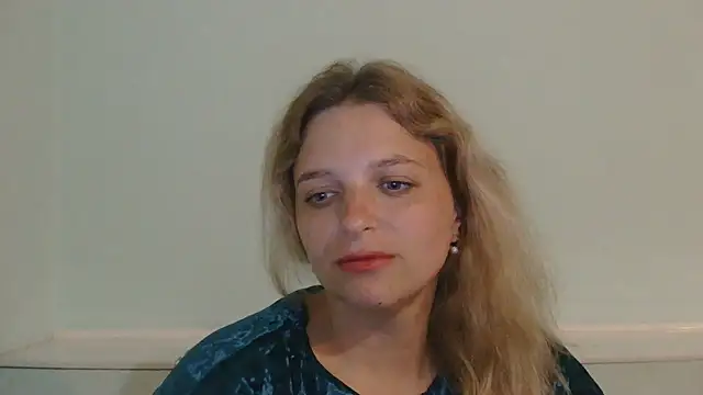 Snapshot of ElisSky301 chatting on May 2026 09:27:01 PM ElisSky301 online show from May 2026 09:27:01 PM