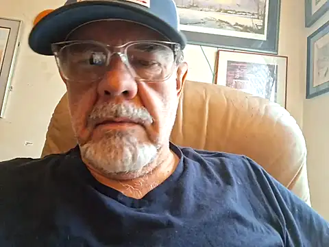 pena633 online show from December 2025 03:32:02 PM