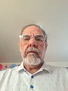 pena633 online show from December 2025 03:16:02 PM