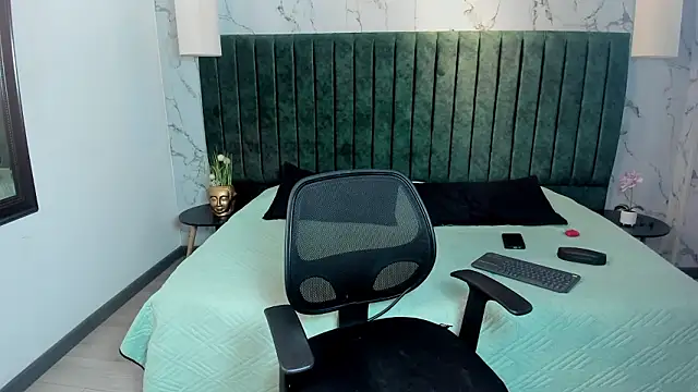 Lil James online show from March 2026 08:59:02 PM