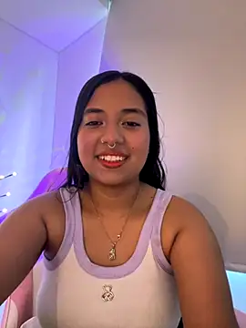 Snapshot of aly_nicols chatting on October 2025 10:17:02 PM aly nicols online show from October 2025 10:17:02 PM