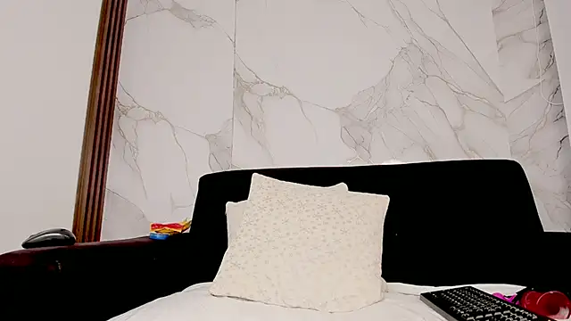 Cleopatriagad online show from March 2026 01:44:02 AM