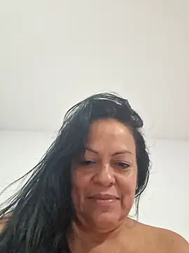 Snapshot of viviana-sexi chatting on February 2026 11:03:01 AM viviana-sexi online show from February 2026 11:03:01 AM