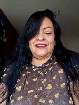 viviana-sexi online show from April 2026 03:35:01 PM