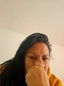 Snapshot of viviana-sexi chatting on June 2026 03:56:02 PM viviana-sexi online show from June 2026 03:56:02 PM