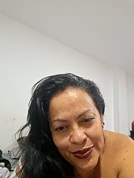 Snapshot of viviana-sexi chatting on June 2026 11:16:02 PM viviana-sexi online show from June 2026 11:16:02 PM