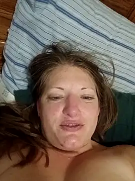 creamylittlecupcake online show from October 2025 06:10:01 AM