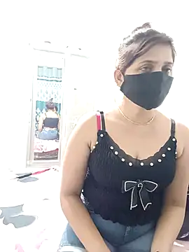 Snapshot of Bengoli_couple chatting on October 2025 05:08:02 PM Bengoli couple online show from October 2025 05:08:02 PM