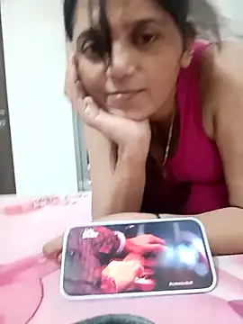 Snapshot of Bengoli_couple chatting on October 2025 08:55:02 PM Bengoli couple online show from October 2025 08:55:02 PM