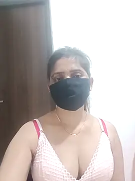 Snapshot of Bengoli_couple chatting on November 2025 05:15:02 PM Bengoli couple online show from November 2025 05:15:02 PM