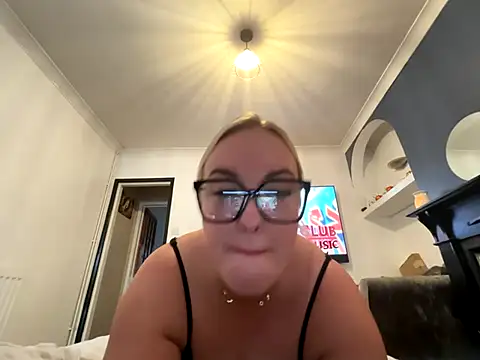 Snapshot of Jenna-LeeXX chatting on November 2025 11:00:02 AM Jenna-LeeXX online show from November 2025 11:00:02 AM