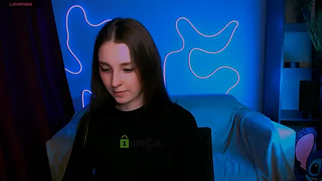 alisabliss online show from April 2026 07:23:02 PM