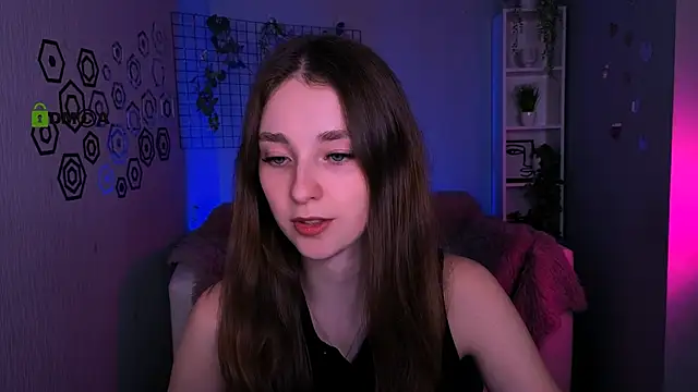 alisabliss online show from April 2026 07:15:01 PM