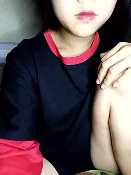 Quynhsumon online show from January 2026 03:28:02 PM