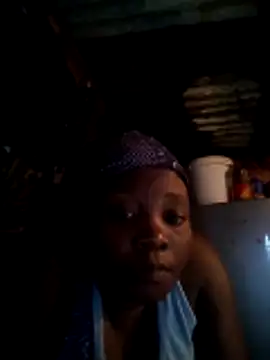 blackbeautyxx92 online show from November 2025 01:24:03 PM