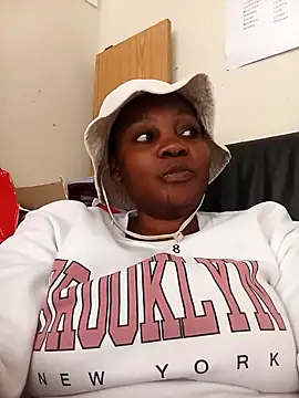 blackbeautyxx92 online show from December 2025 11:19:01 AM