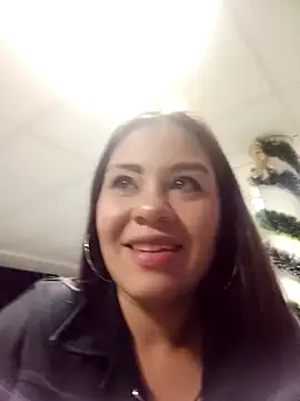 Gianna Johnson online show from December 2025 03:44:01 AM