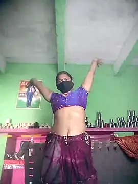 QRESABABY online show from November 2025 09:19:02 AM