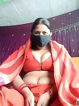 QRESABABY online show from November 2025 11:58:01 PM