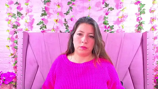 Snapshot of Alyy_Brown chatting on October 2025 01:52:02 AM Alyy Brown online show from October 2025 01:52:02 AM