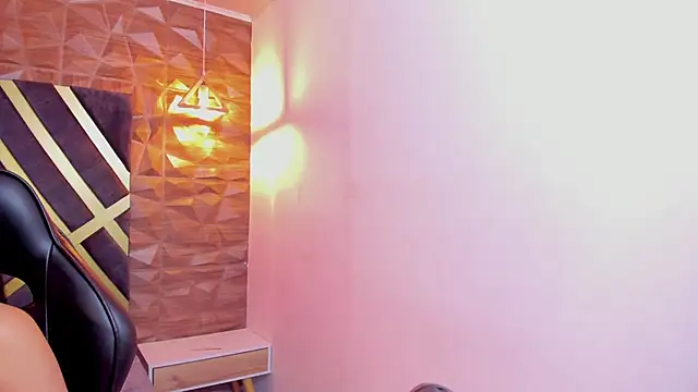 sydney miller  online show from April 2026 11:18:02 PM