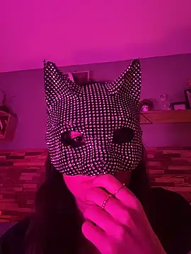 Snapshot of _isadora chatting on December 2025 07:54:02 PM isadora online show from December 2025 07:54:02 PM